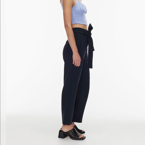 Aritzia Toe-front Pant - Picture 2 of 5